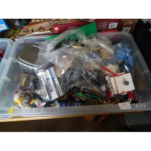 231 - LEGO JOB LOT (LEGO STAR WARS, HARRY POTTER, LEGO CITY, LEGO INDIANA JONES, LEGO NINJAGO) RANDOM ASSO... 