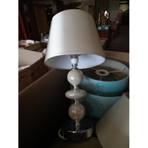 237 - 2 X LAMPS & QTY OF LAMP SHADES