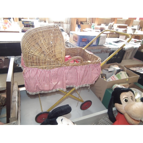 251 - VINTAGE PRAM & CONTENTS