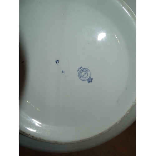 299 - LARGE DELFT PATTERN  BOWL