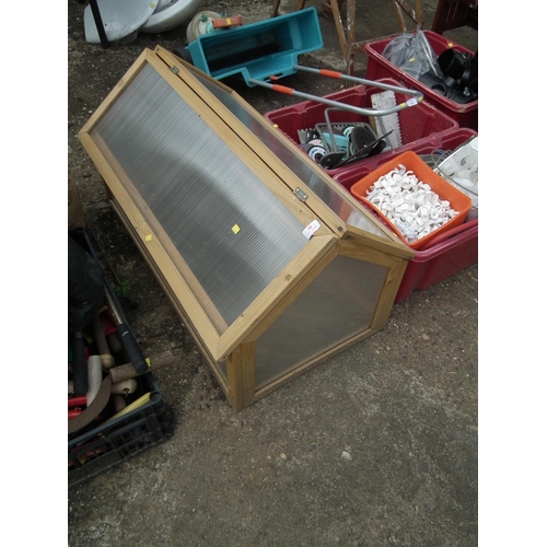 38 - COLD FRAME