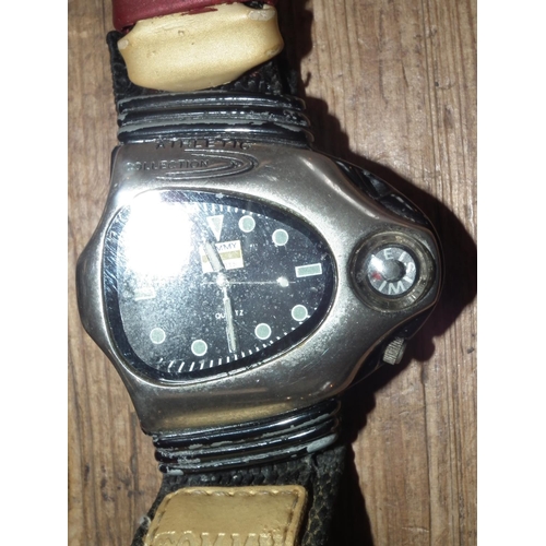 400 - 4 X FASHION WATCHES INC. TOMMY HILFIGER