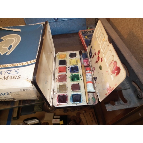 437 - VARIOUS PAINTS/PENCILS ETC