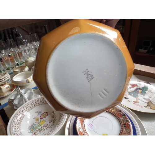 472 - SUNDRY CHINA WITH ROCKWELL PLATES