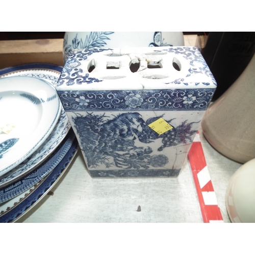 473 - OLD BLUE & WHITE CHINA ETC