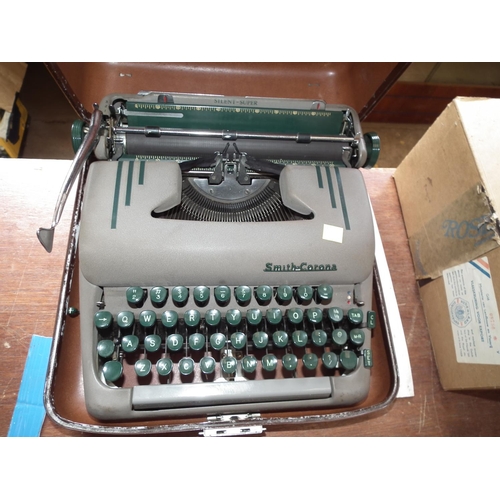 486 - SMITH CORONA TYPEWRITER & CASE