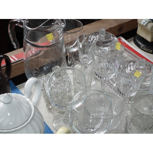 503 - QTY OF GLASSWARE