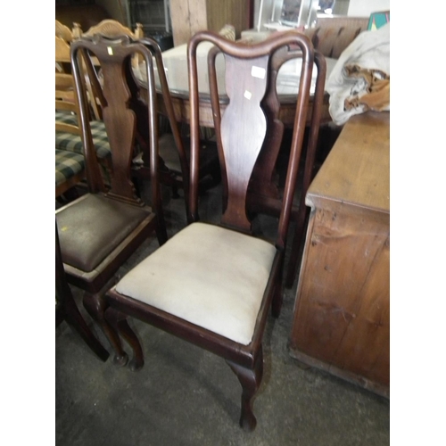 541 - 2 X FRENCH CHAIRS WITH BEIGE SEATS/3 CHAIRS WITH BROWN SEATS