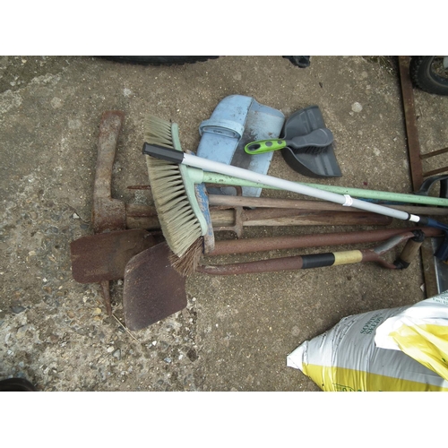 57 - QTY OF GARDEN TOOLS ETC