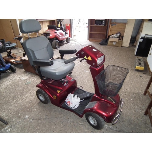 77 - MO RASCALL MOBILITY SCOOTER (KEY & CHARGER IN OFFICE) - WARRANTED UNTIL NOON TUES FOLLOWING THE ABOV... 