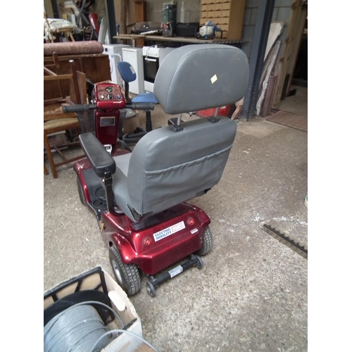 77 - MO RASCALL MOBILITY SCOOTER (KEY & CHARGER IN OFFICE) - WARRANTED UNTIL NOON TUES FOLLOWING THE ABOV... 