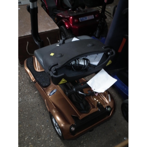 80 - DRIVE DEVILBLISS FOLDING SCOOTER GOLD WITH CASE - CHARGER WARRANTED UNTILNOON TUES FOLLOWING THE ABO... 