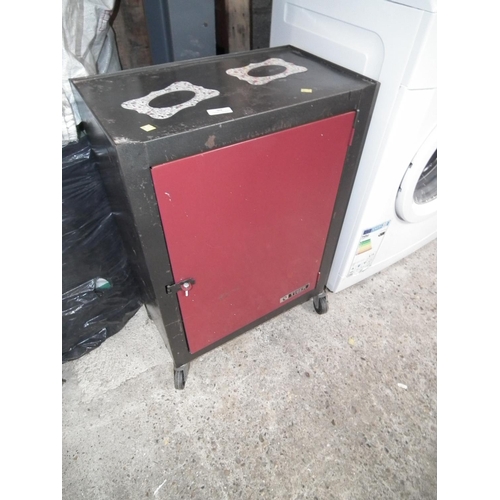 99 - STEEL STORAGE CABINET ON CASTERS