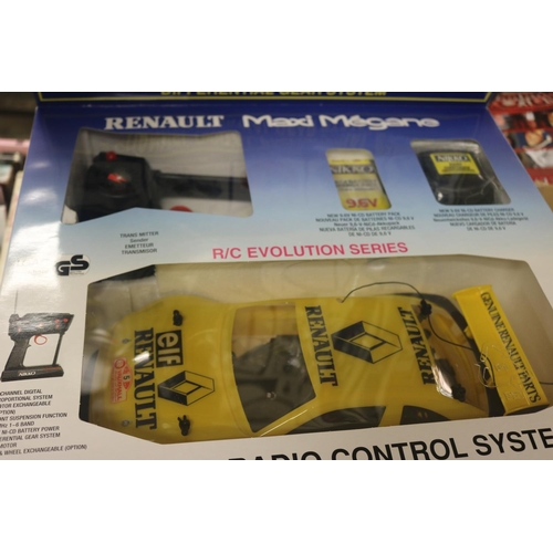 158 - RENAULT MAXI MEGANE REMOTE CONTROL CAR - BOXED