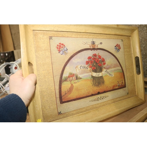 124 - CORN POPPIES TRAY TABLE