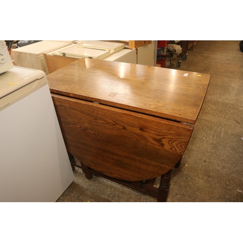 139 - OAK DROP-LEAF TABLE