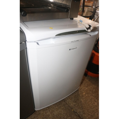 186 - HOTPOINT FRIDGE/FREEZER (3 DRAWER) - WARRANTED UNTIL 12 NOON ON TUESDAY FOLLOWING THE ABOVE SALE