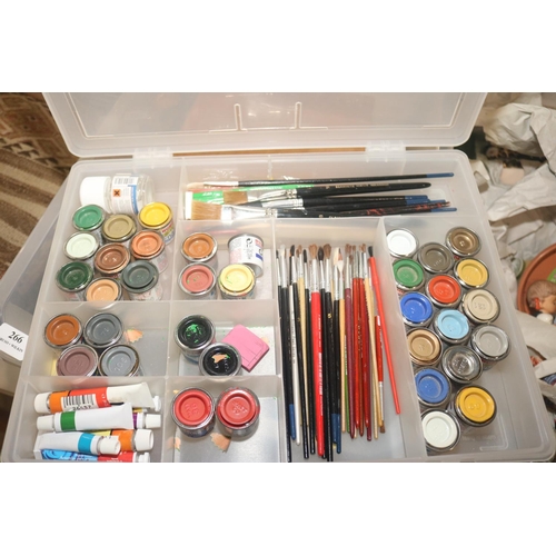 266 - BOX OF VARIOUS ART SUPPLIES