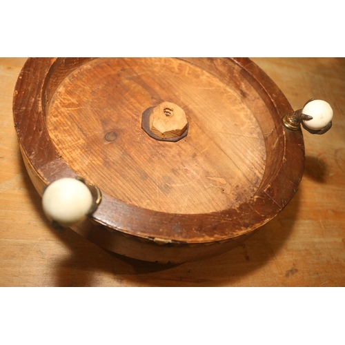 328 - NEEDLECOUNT FOOTSTOOL WITH CLAW & BALL FEET