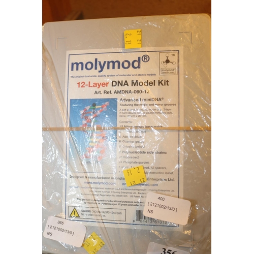 356 - A SCIENTIFIC MODEL BY 'MOLYMOD' OF DNA