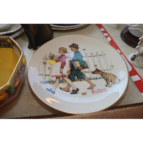 465 - SUNDRY CHINA WITH ROCKWELL PLATES