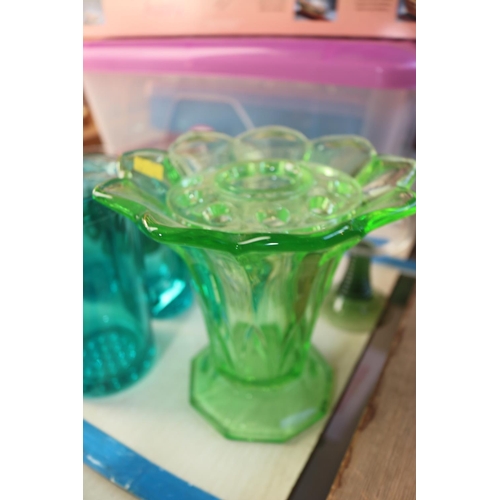 474 - VARIOUS COLOUR GLASS