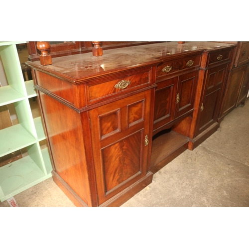 484 - MAHOGANY SIDEBOARD WITH MIRROR