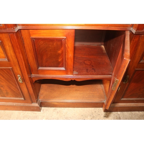 484 - MAHOGANY SIDEBOARD WITH MIRROR