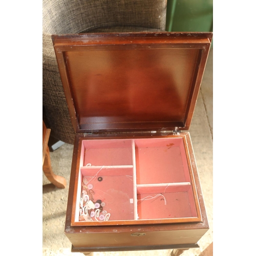 492 - SEWING BOX AND CONTENTS