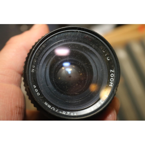 189 - QTY OF CAMERA'S, ACCESSORIES & PHOTOGRAPHY BOOKS