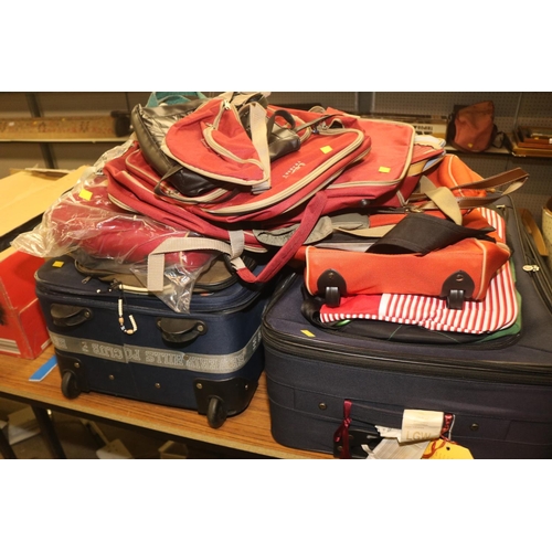 197 - QTY OF SUITCASES & OTHER BAGS (SOME NEW)