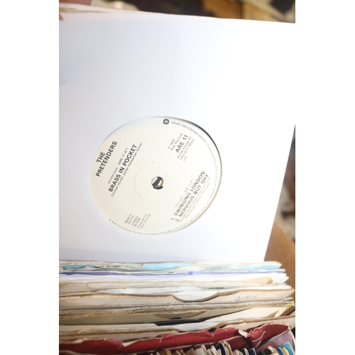 200 - BOX OF SINGLE RECORDS