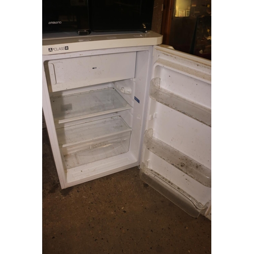 66 - FRIDGE - WARRANTED UNTIL 12 NOON TUESDAY FOLLOWING THE ABOVE SALE