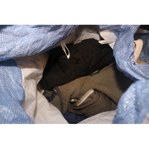 99 - 3 SADDLES - 2 FULL & 1 SMALL PONY, FULL HEAD COLLAR, WIND SUCKING COLLAR - COB, WEBB CAVASON - PONY ... 