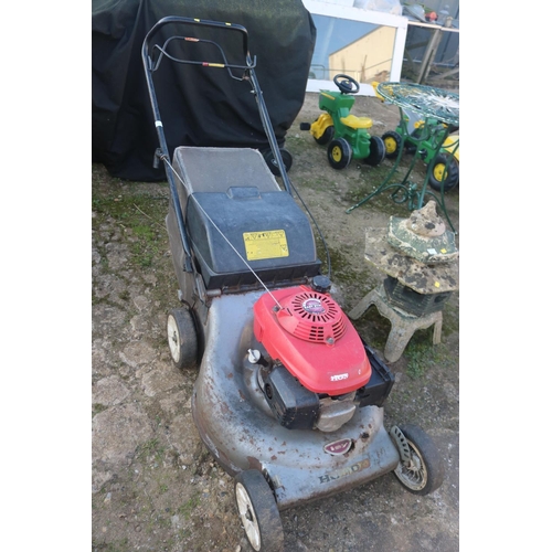 27 - HONDA LAWNMOWER
