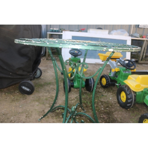 30 - METAL GARDEN TABLE