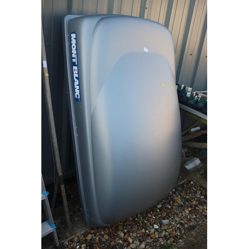 5 - MONT BLANC ROOF BOX PLUS ROOF BARS, LOCKS AND KEYS