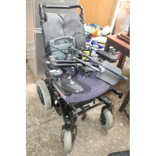 52 - BLACK ELECTRIC WHEELCHAIR - CHARGER WARRANTED UNTIL NOON TUES FOLLOWING THE ABOVE SALE