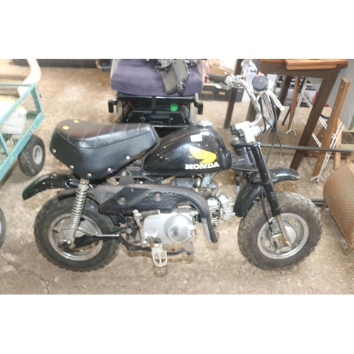 53 - BLACK BAOTIAN MONKEY BIKE/MOTORCYCLE