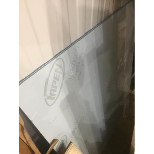 57A - 2 SHEETS OF CLEAR PERSPEX 1000MM X 750MM X 5MM