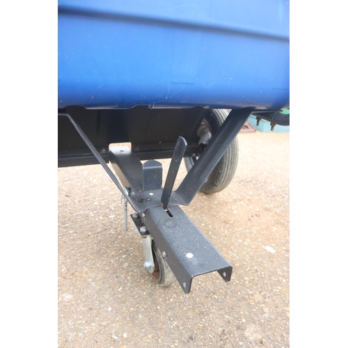 113 - COMPACT TRACTOR TIPPER TRAILER/BARROW