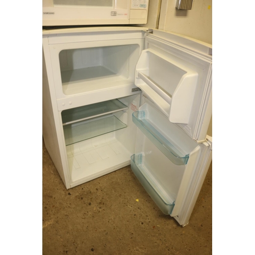 158 - FRIDGE FREEZER - WARRANTED UNTIL NOON TUES FOLLOWING THE ABOVE SALE