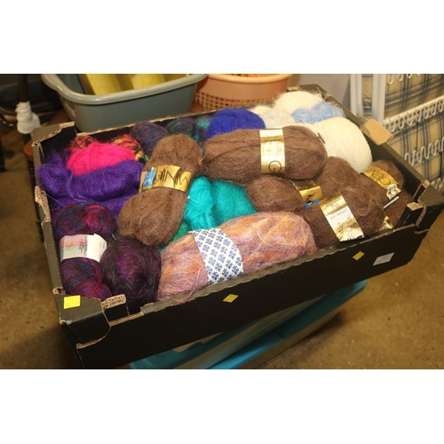 187 - BOX OF VARIOUS WOOLS ETC