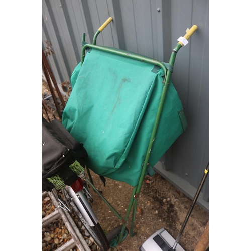 24 - 1 X FOLDING GARDEN TROLLEY