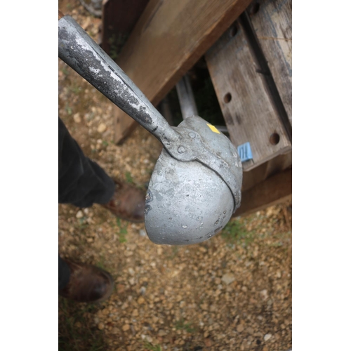 44 - VINTAGE AGRICULTURAL CORN SCOOP