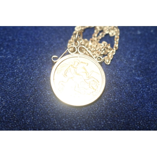 574 - HALF SOVERIGN COIN & 9CT GOLD CHAIN