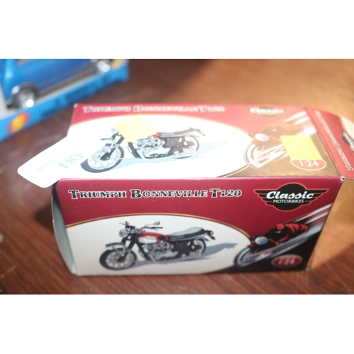 581 - TRIUMPH BONNEVILLE T120 - BOXED