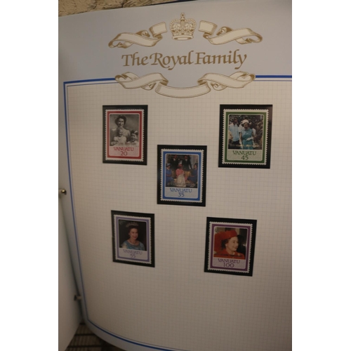 579 - ROYAL FAMILY SPECIAL STAMP ALBUM