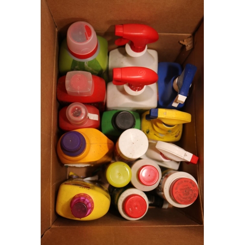 143 - 6 X BOXES & 1 BUCKET OF GARDEN MISC INC FENCE PAINT/GRAVEL/SPRAYS ETC