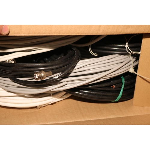 251 - 2 BOXES OF ELECTIRCAL CONNECTIONS/RADIO/POWER PACKS/UNITS - WARRANTED UNTIL NOON TUES FOLLOWING THE ... 